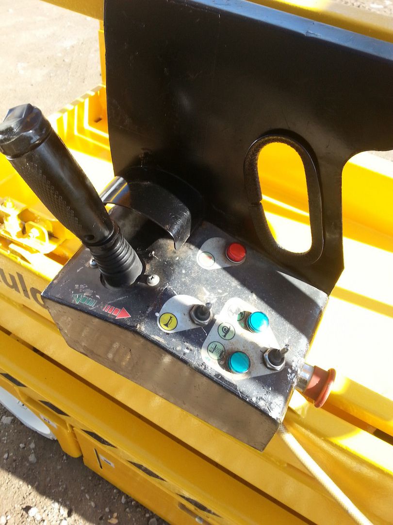 Scheren - Arbeitsbühne Haulotte Optimum 6 Steiger Scherenbühne