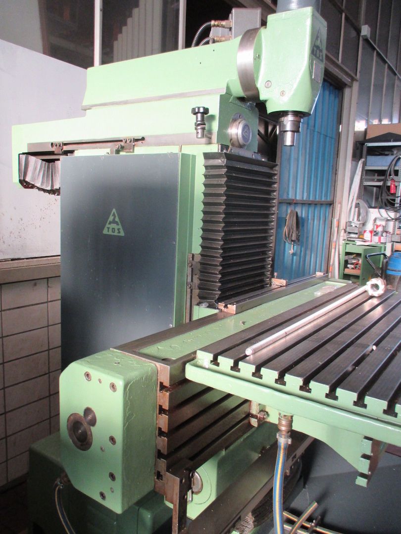 TOP ! TOS FN 40 Universal - Fräsmaschine Heidenhain digital - Deckel