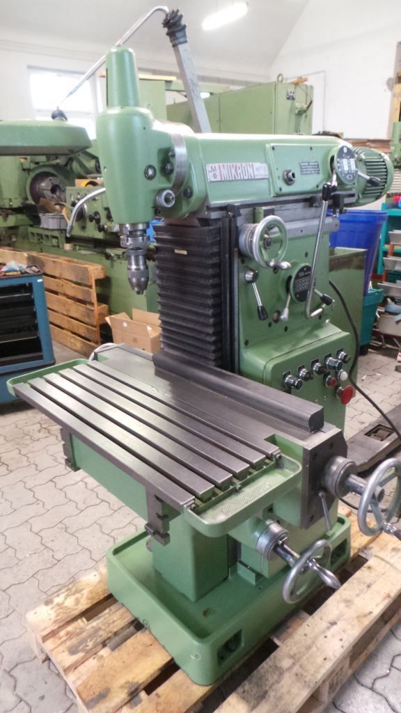Universal Fräsmaschine MIKRON WF 1