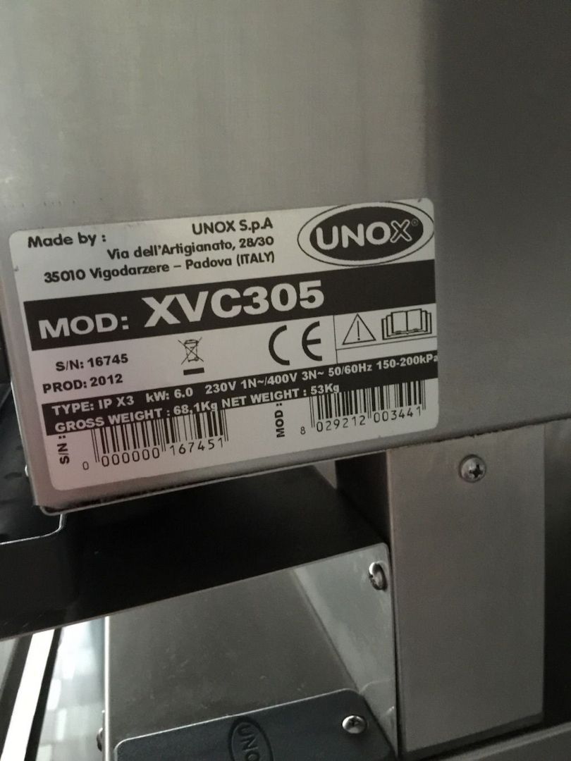 UNOX Doppel-Konvektomat mit Abzugshaube