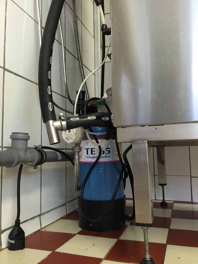 UNOX Doppel-Konvektomat mit Abzugshaube