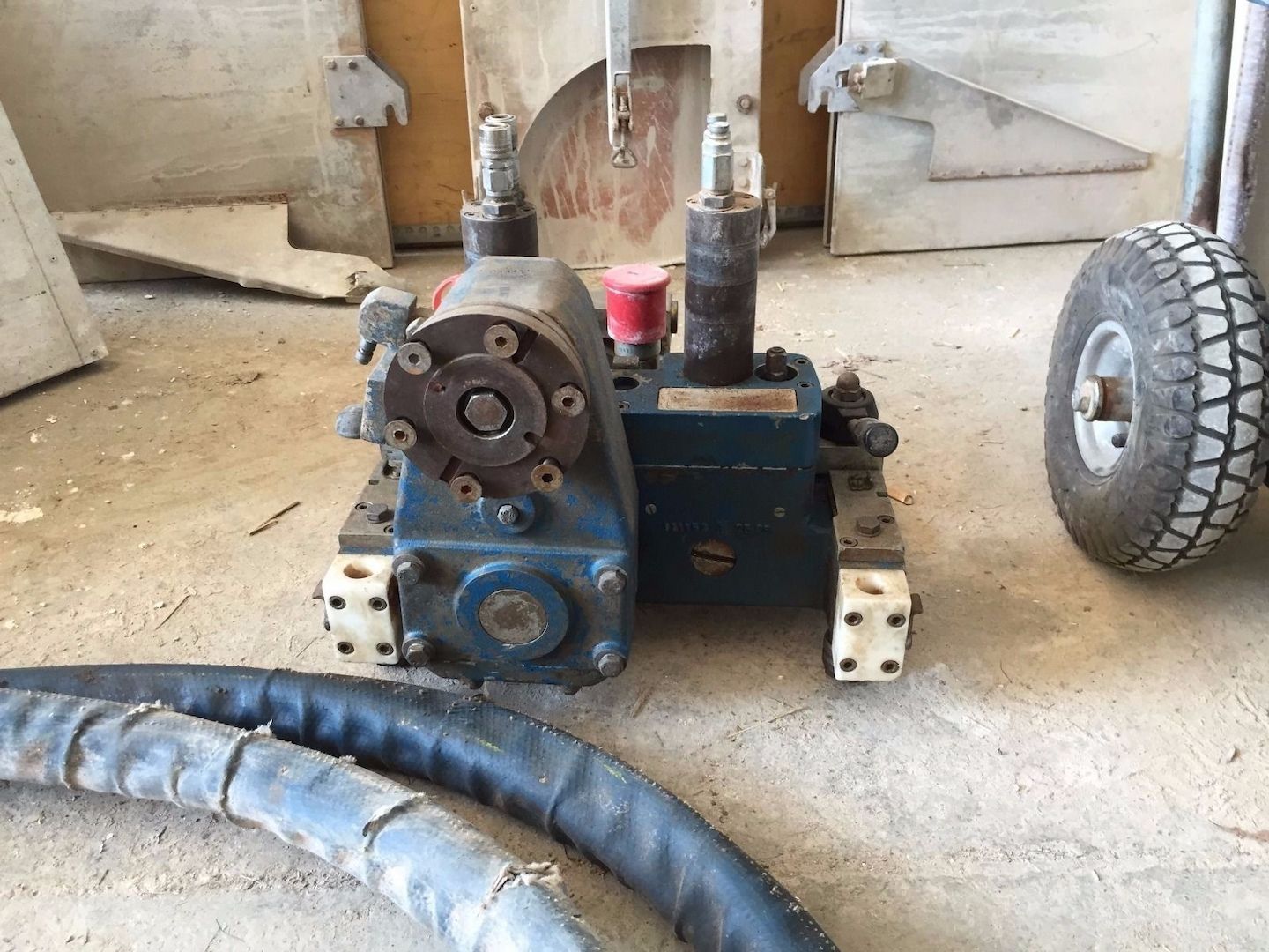 Wandsäge Hysquarna, Gölz, Dimas WS 1200