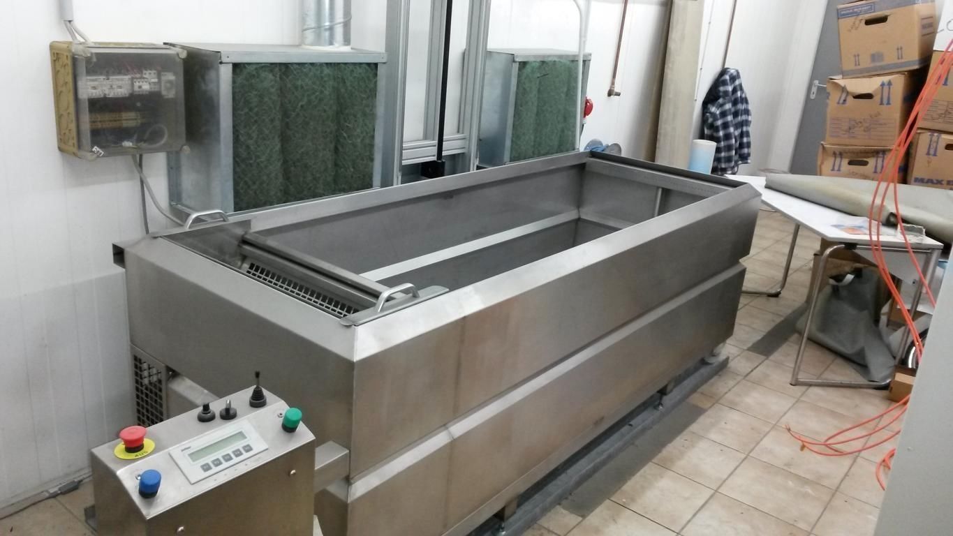 Wassertransfer Becken BIG DIPPER 2mX0,8m mit elektr. Taucharm u. Absauganlage