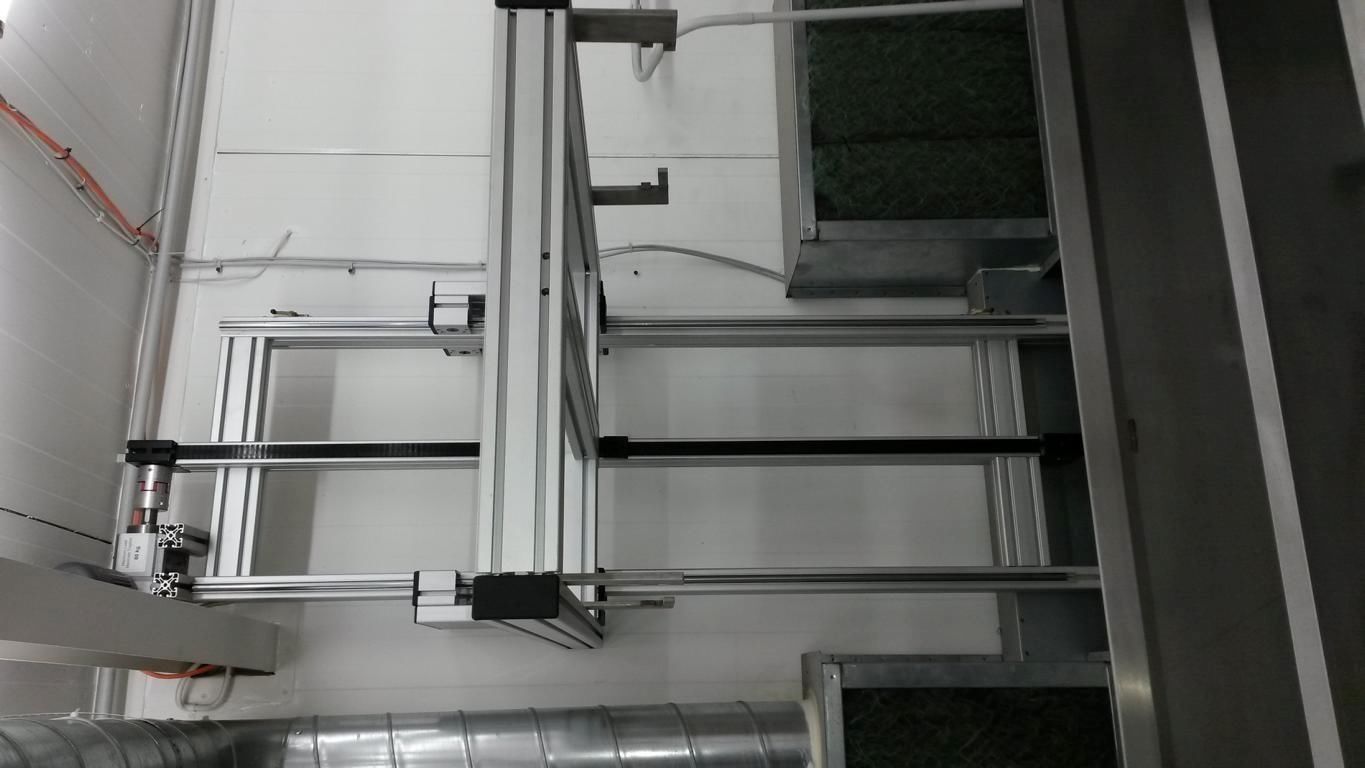 Wassertransfer Becken BIG DIPPER 2mX0,8m mit elektr. Taucharm u. Absauganlage