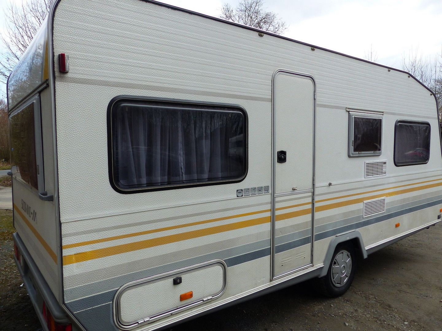 Wohnwagen KNAUS SÜDWIND Bj. 1991 TÜV und GAS neu REISEFERTIG