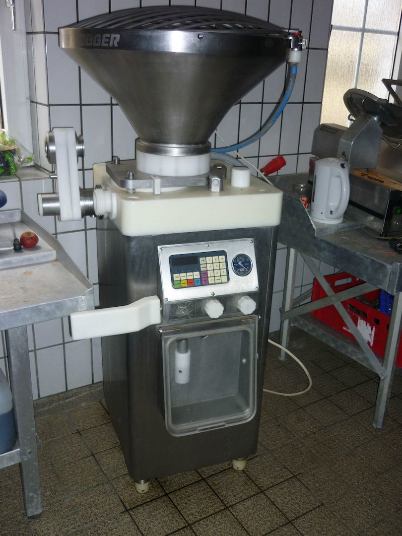 Wurstfüllmaschine Füllmaschine Frey Jobber Typ JOBBER-50 Vakuumfüller gebraucht