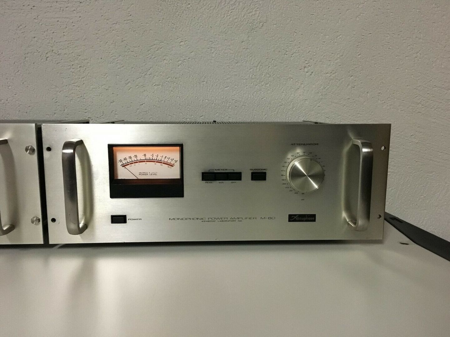 Accuphase M60 Endstufen (Paar) - im einwandfreien Zustand