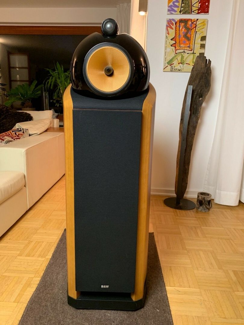 Bowers & Wilkins B&W Nautilus 802 1 Box