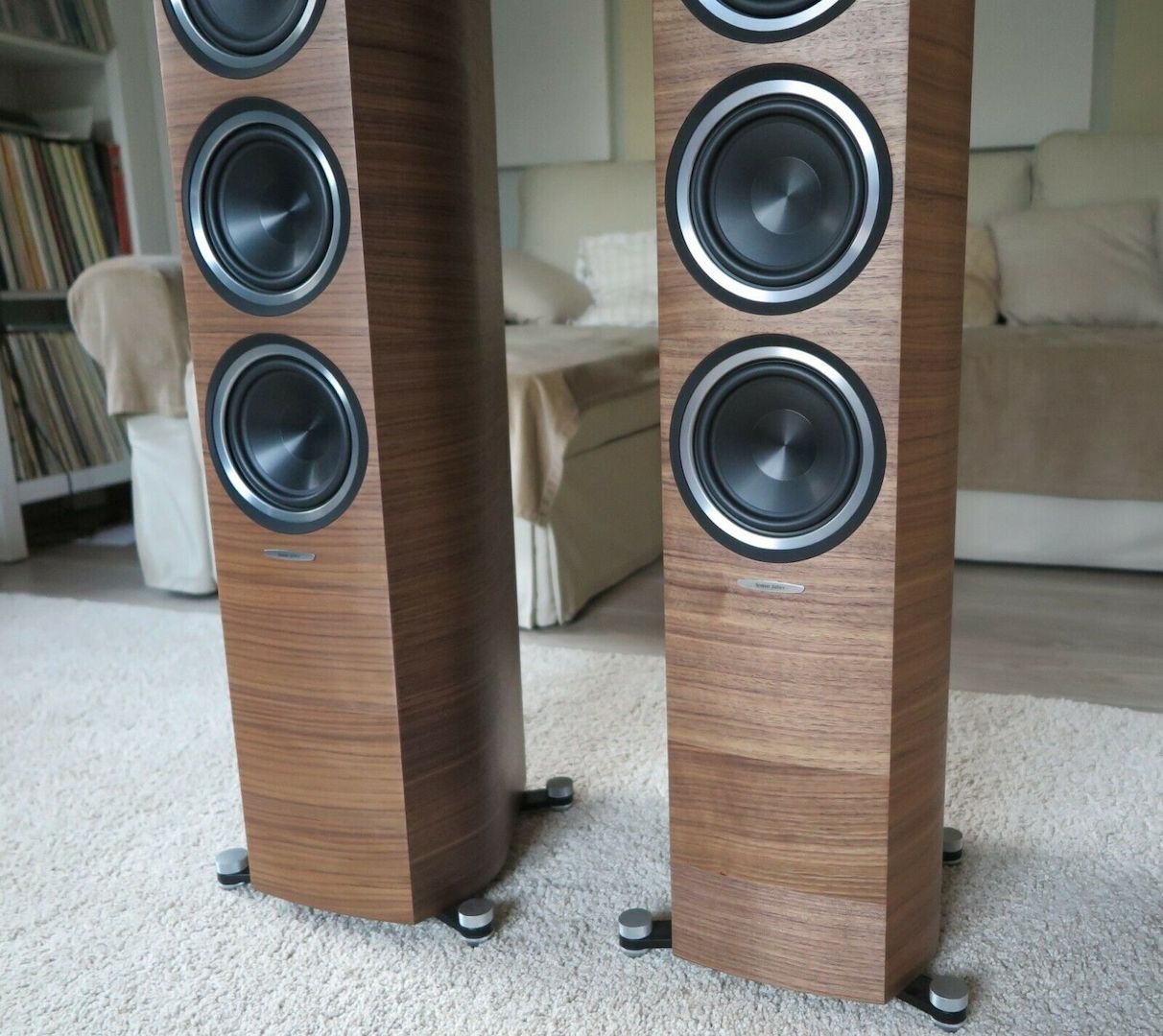 Sonus Faber Sonetto III Standalone Lautsprecher, Wallnussfurnier