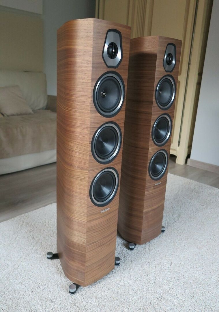 Sonus Faber Sonetto III Standalone Lautsprecher, Wallnussfurnier