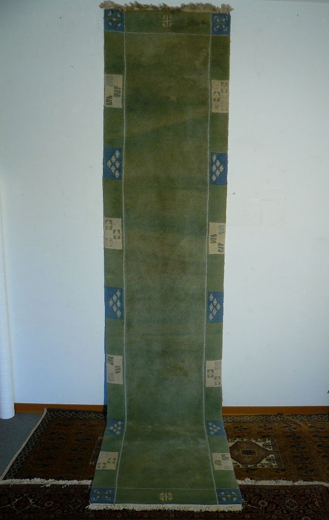 Orientteppich Tibet alt 330x72 T068