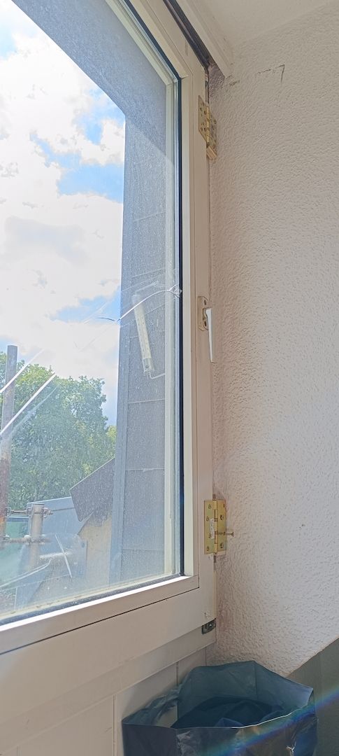 Möbelmonteur hilft in Düsseldorf und Umgebung