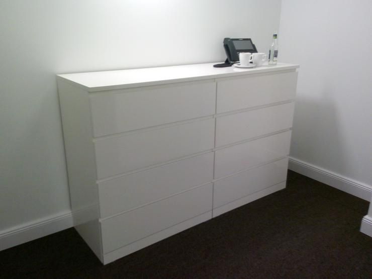 Möbelmonteur hilft in Düsseldorf und Umgebung