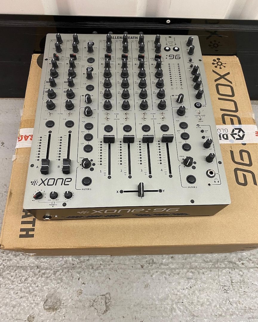 Pioneer OPUS-QUAD DJ System, Pioneer XDJ-XZ DJ System, Pioneer XDJ-RX3 DJ System, Pioneer DDJ-FLX10