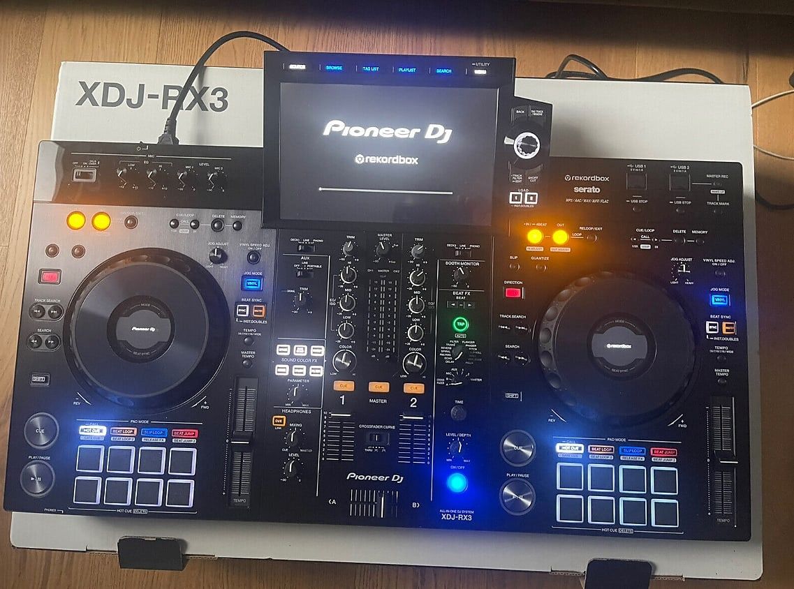 Pioneer XDJ-RX3 DJ System , Pioneer XDJ-XZ DJ System ,  Pioneer OPUS-QUAD DJ System