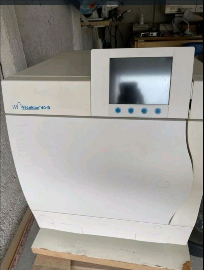 MELAG 40B AUTOKLAVE STERILIZATOR MELAG VACUKLAVE DENTAL