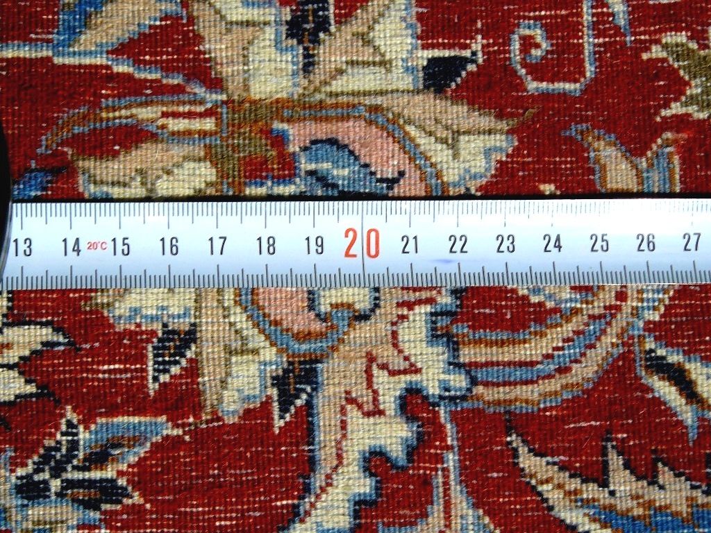 Orientteppich Isfahan gesamt 7,5 Mill. Knoten T061