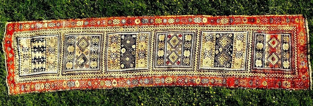 Orientteppich Konya 383x96 18. Jh. T032