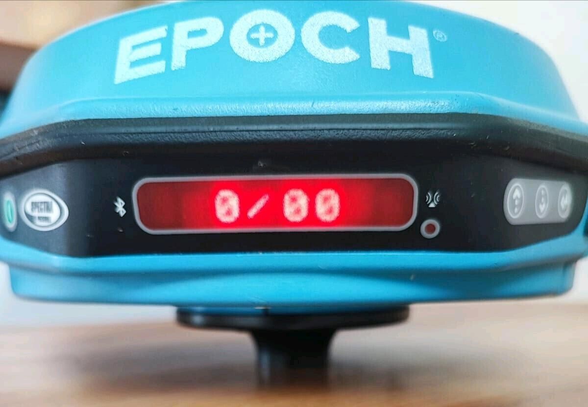Spectra Precision EPOCH 50 und EPOCH 35 GNSS GPS Basis und Rover