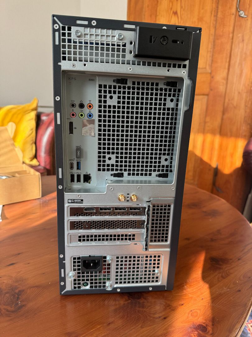 DELL XPS 8960 / i9-14900K / 32GB