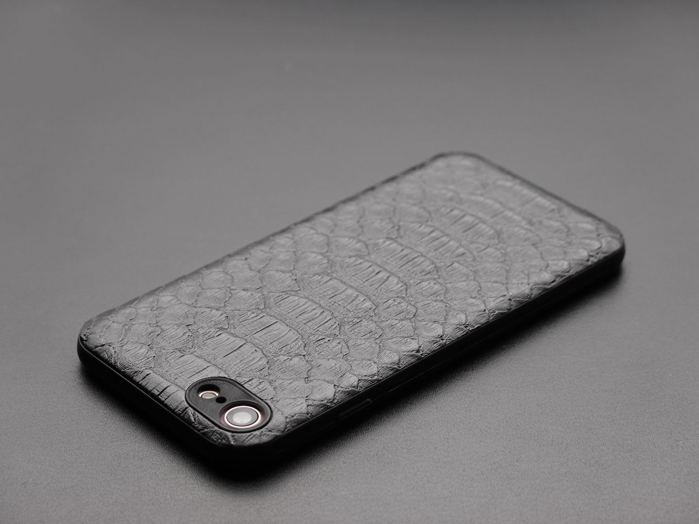 Backcover 001333 Handyhülle passend für Apple iPhone SE3 SE2 8 7