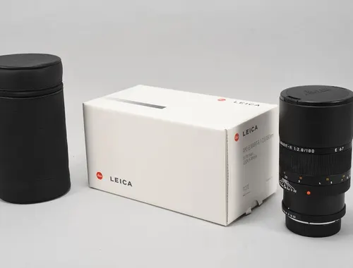 Leica Apo-Elmarit-R 1:2.8/180 Objektiv, mit Ledertasche