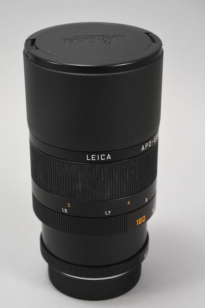 Leica Apo-Elmarit-R 1:2.8/180 Objektiv, mit Ledertasche