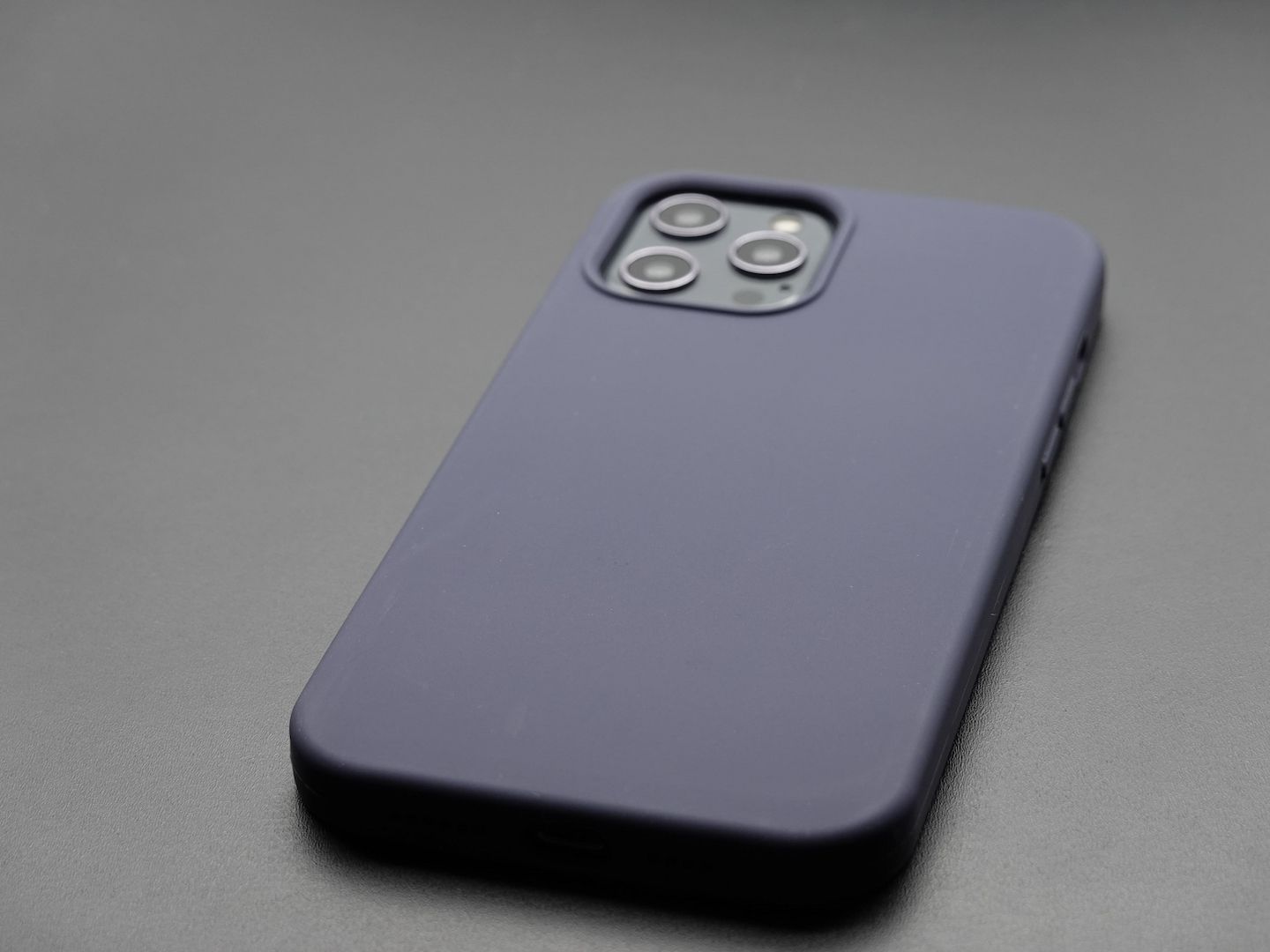 Backcover 741255 Handyhülle für Apple iPhone 12 Pro