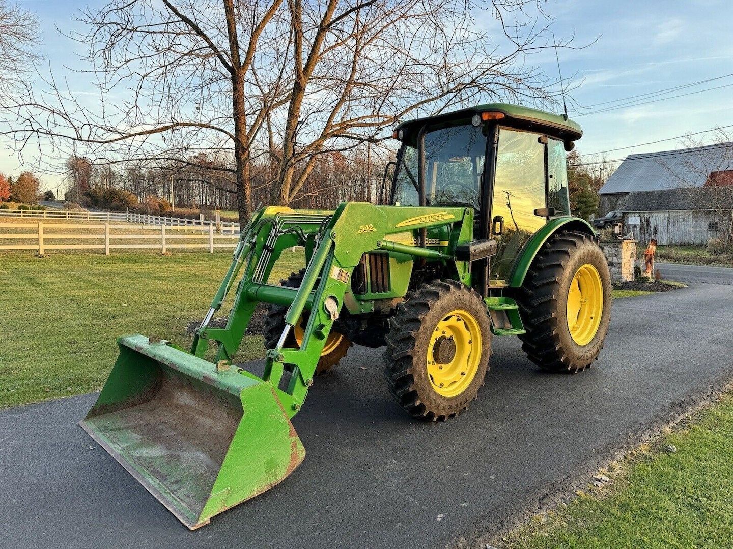 2003 John Deere 5220 Tractor 4x4