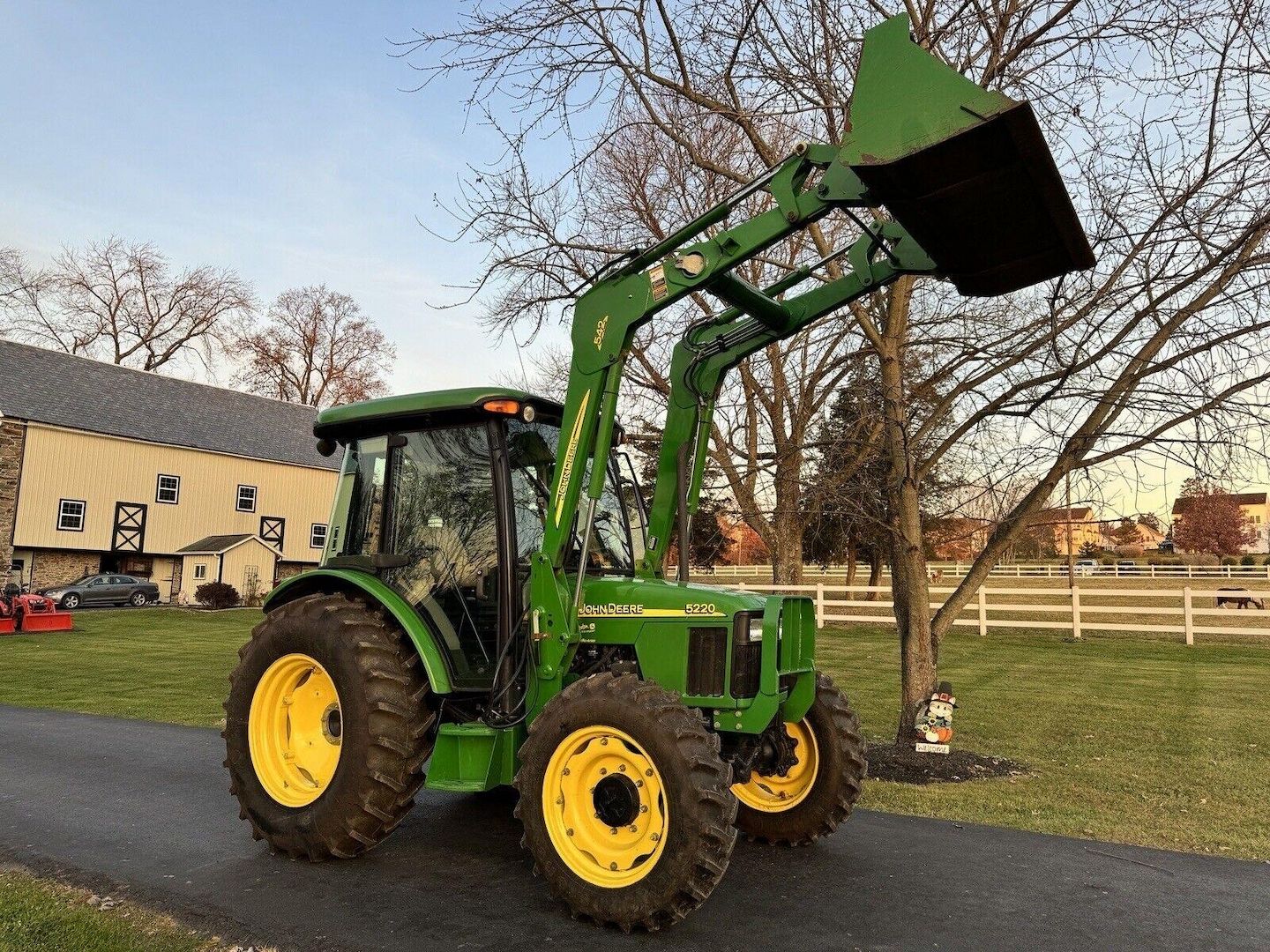 2003 John Deere 5220 Tractor 4x4