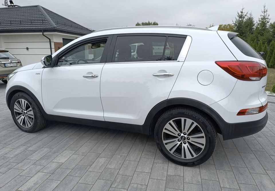KIA SPORTAGE 2015