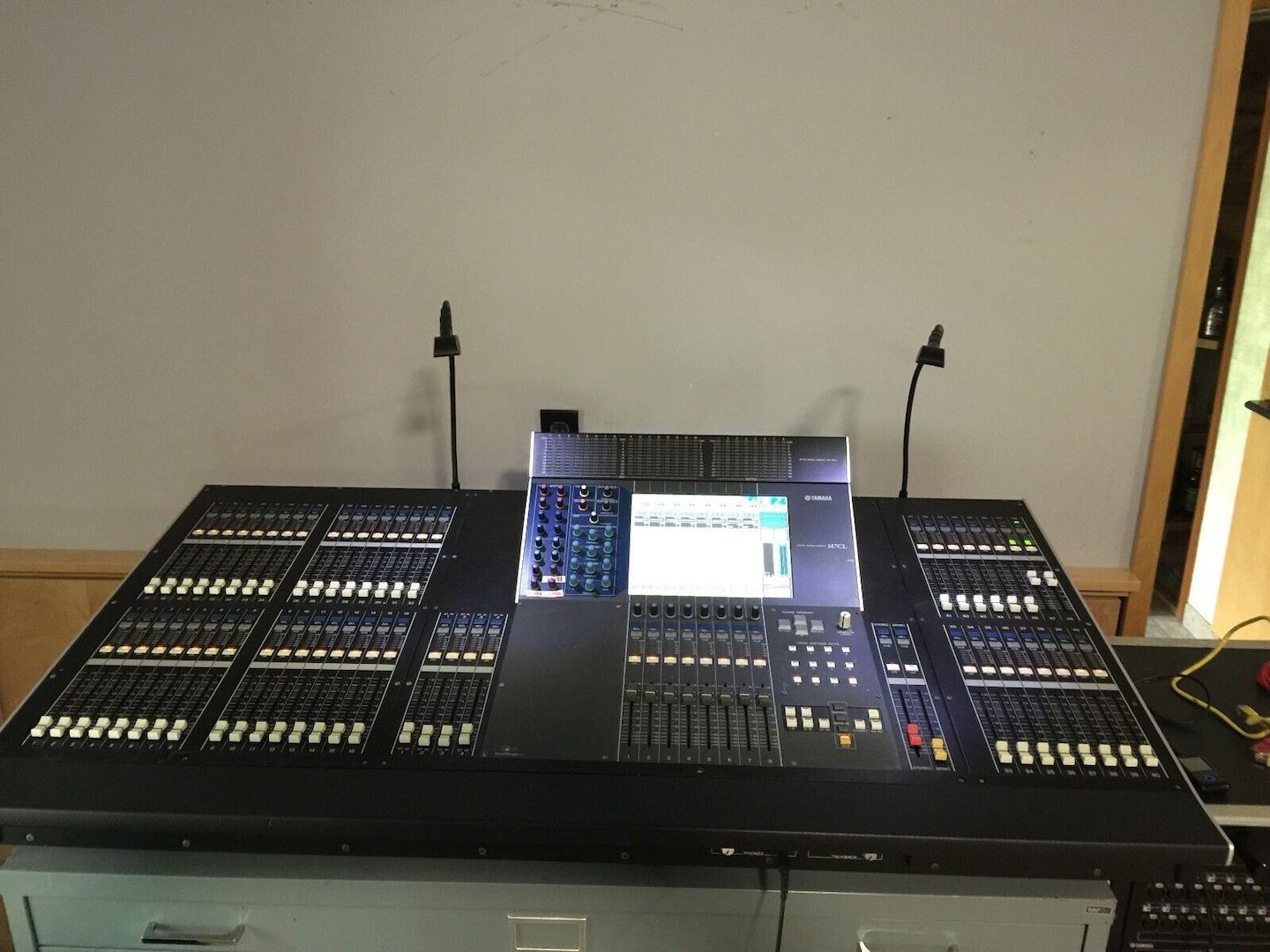 Yamaha M7CL- 48ES Digitales Mischpult
