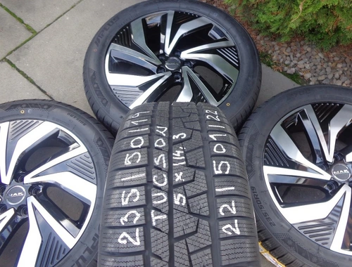 Neue wintersatz Hyundai Tucson inkl.RDK senzoren 235/50r19