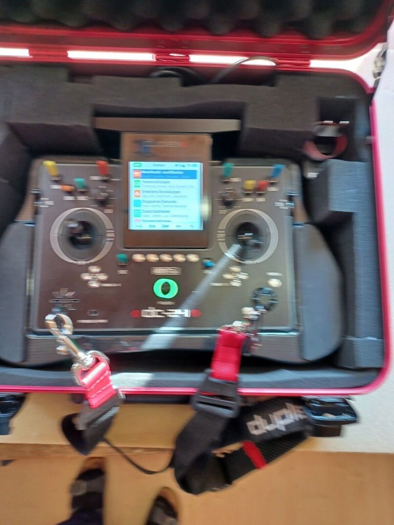 JETI DC-24 II Pultsender