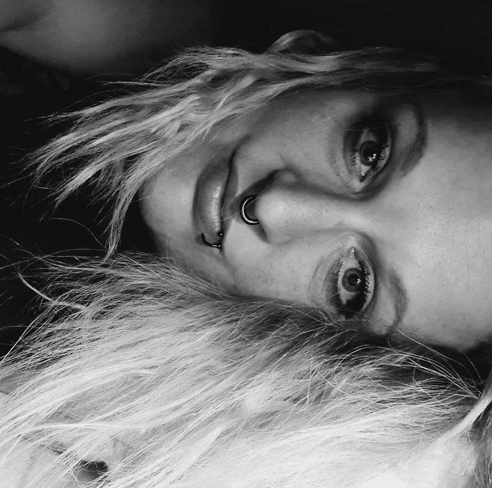 Suche nette kerle zum Spaß haben und Fantasien aus zu leben.