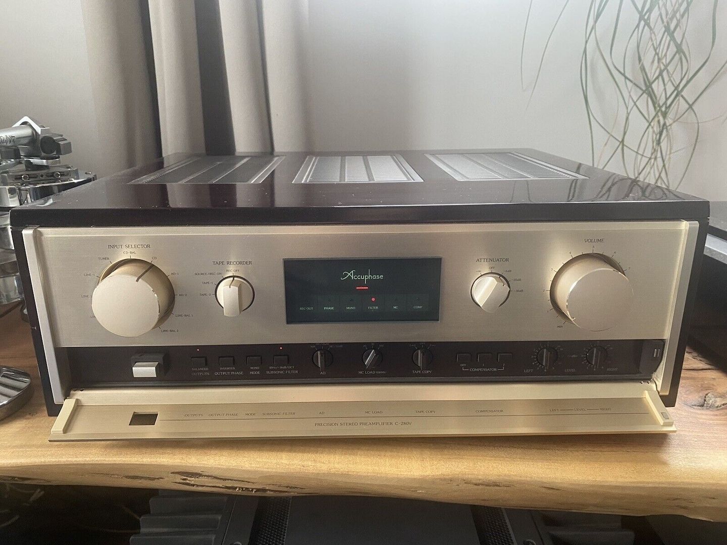 Accuphase C280V - OVP