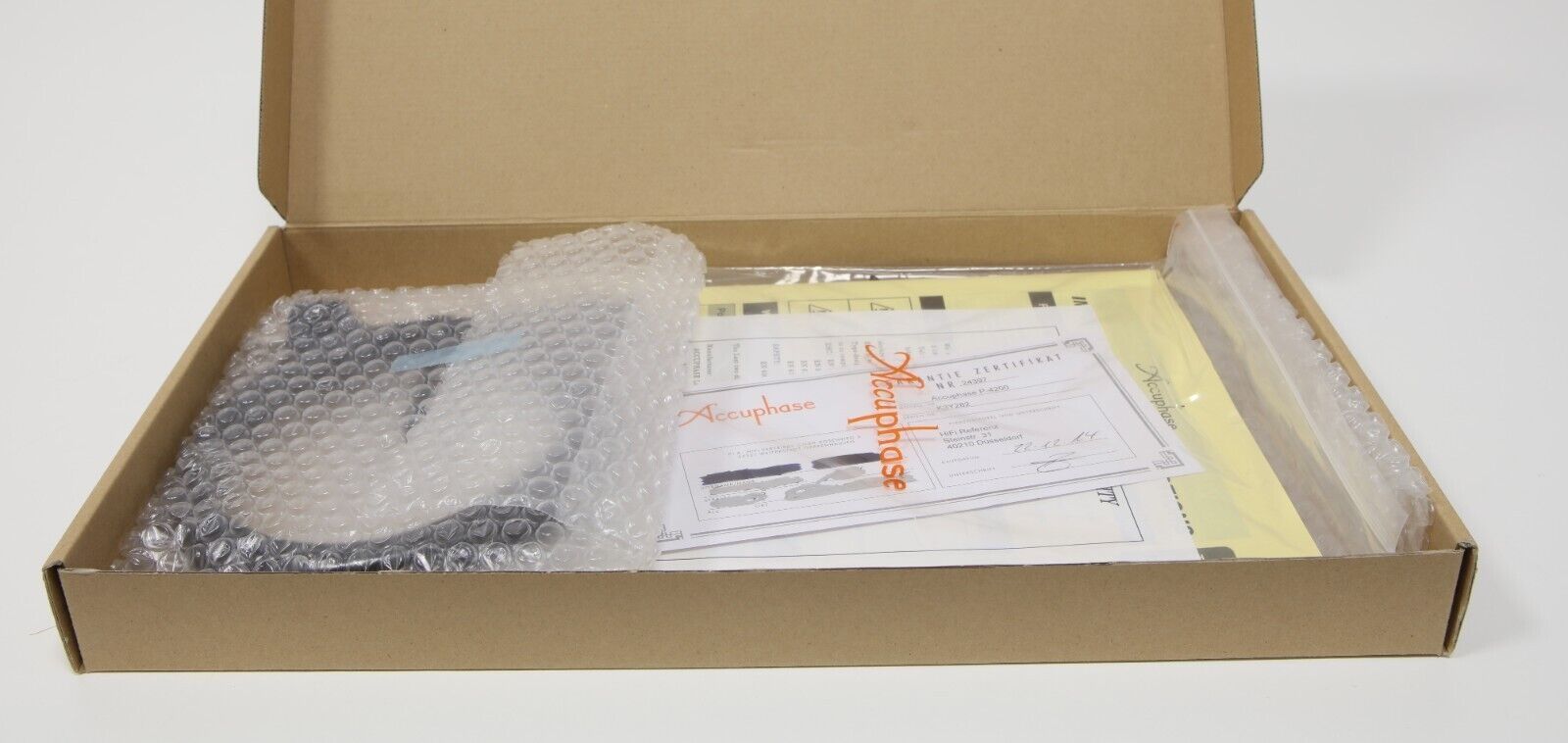 ACCUPHASE P-4200 P.I.A High-End Endstufe