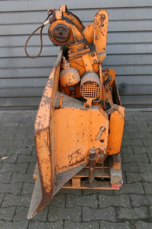 Forstseilwinde Fa.Ritter für Dreipunktanhängung Doppeltrommel Funkfernsteuerung