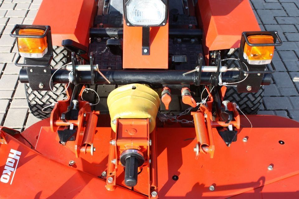 Hako Variotrac 2150 D Diesel mit Frontmähwerk ca. 125 cm Schnittbreite