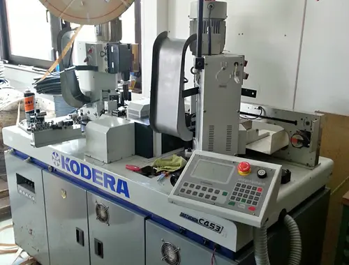 Kodera C453 Krimpvollautomat