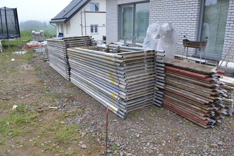 Original Layher Gerüst 2,57m Blitzgerüst 241,58 qm