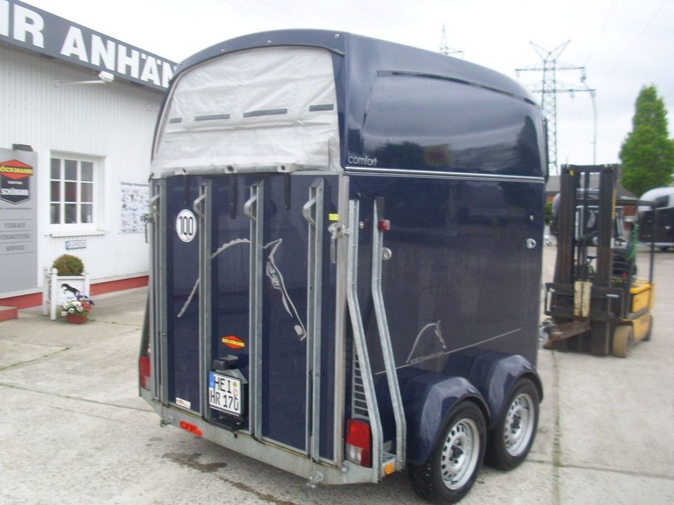 Pferdeanhänger Böckmann Comfort Aluboden Sattelkammer Vollpoly