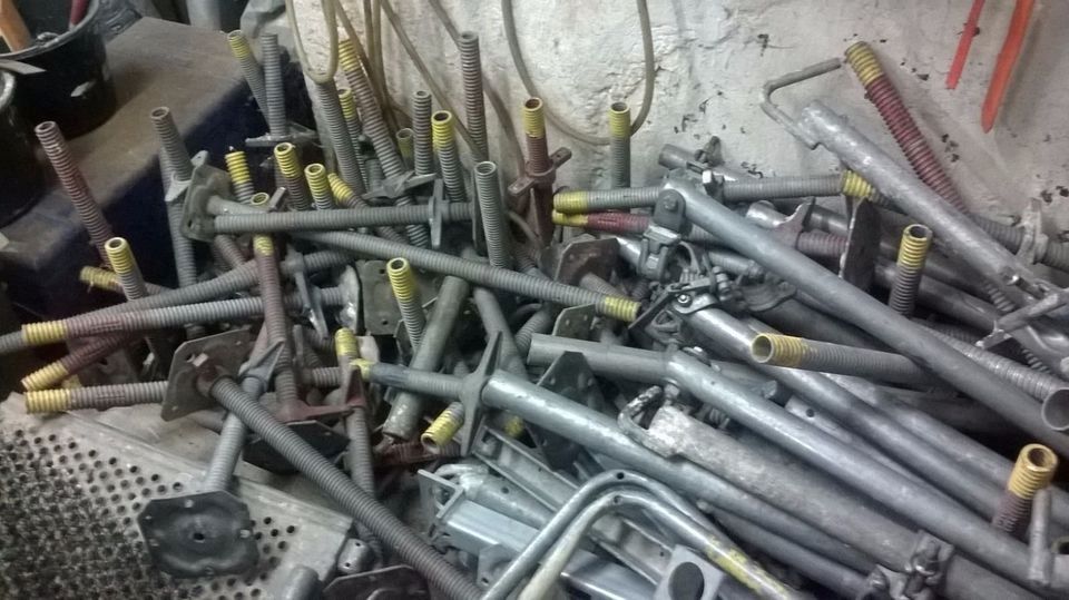 Baugerüst Layher Alfix usw. ca 250m