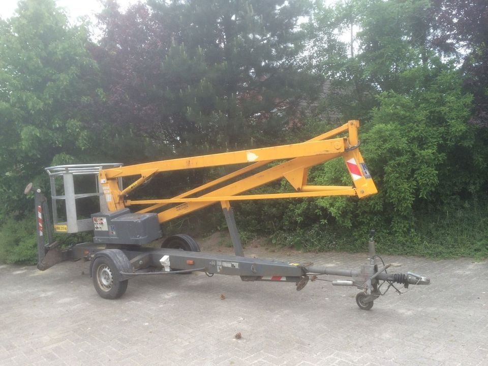 Hebebühne Marke Lestra 12 m Hubarbeitsbühne Hubsteiger Arbeitsbühne