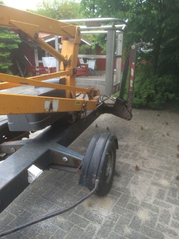 Hebebühne Marke Lestra 12 m Hubarbeitsbühne Hubsteiger Arbeitsbühne