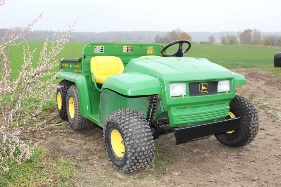John Deere Gator 6x4 mit Dieselmotor