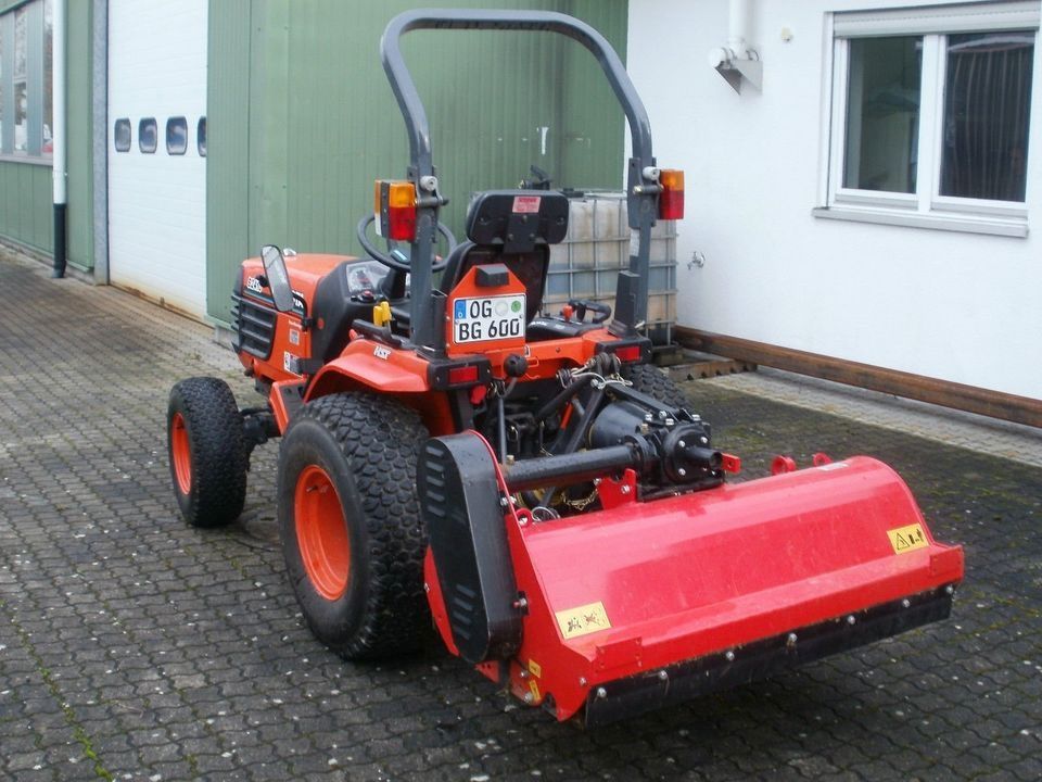 Kubota B2412 Diesel Traktor Allrad