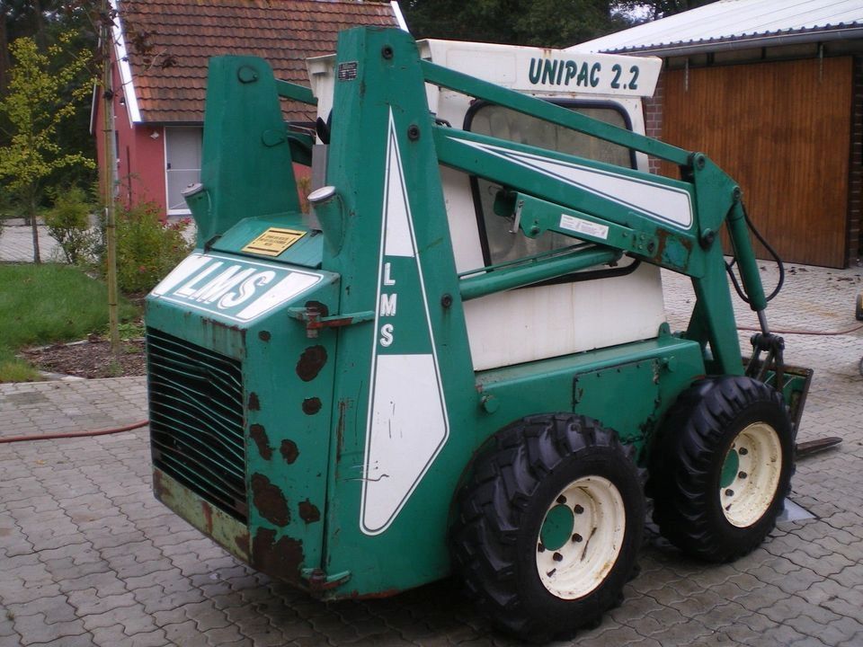 LMS Unipac 2.2 Kompaktlader wie Bobcat mit Schaufel und Palettengabel
