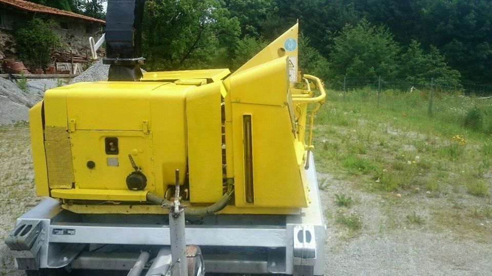 Schliesing MX 330 Holzhackmaschine Hackmaschine Holzschredder Häcksler