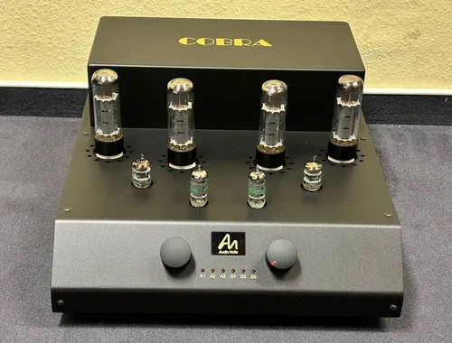 Audio Note Corba Röhren-Stereo-Vollverstärker mit 2 x 28 W